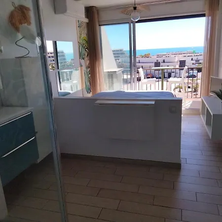 Quartier Naturiste Heliopolis דירה